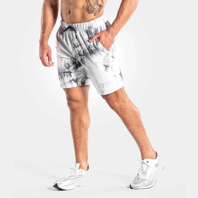 Men's Pants with Ripped and Distressed DetailsVIRUS - Iconic Shorts